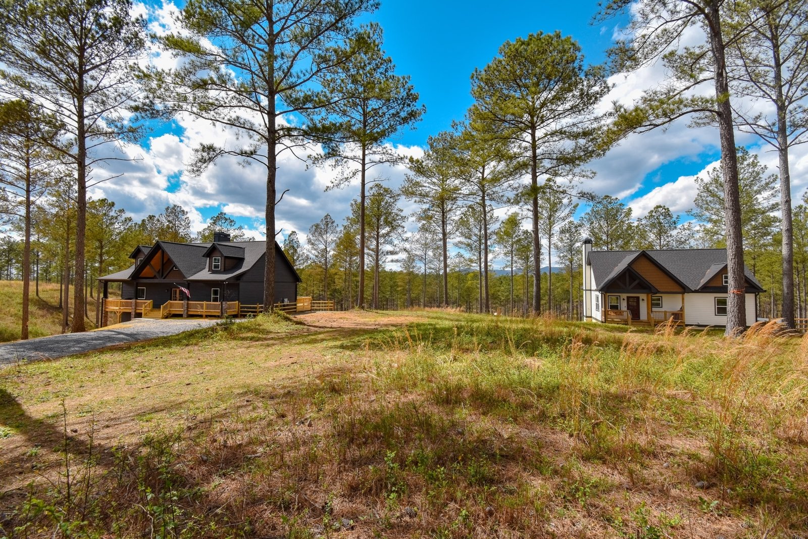 Mountain Peak Cabins: Your Ultimate Retreat in Nature.